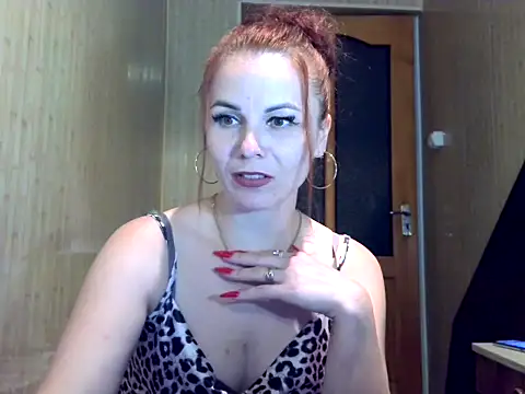 Snapshot of Kisa26311 chatting on September 29, 2:44 pm Kisa26311 online show from September 29, 2:44 pm