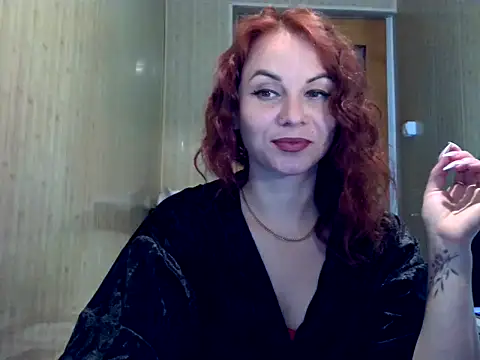 Snapshot of Kisa26311 chatting on October 17, 7:55 am Kisa26311 online show from October 17, 7:55 am