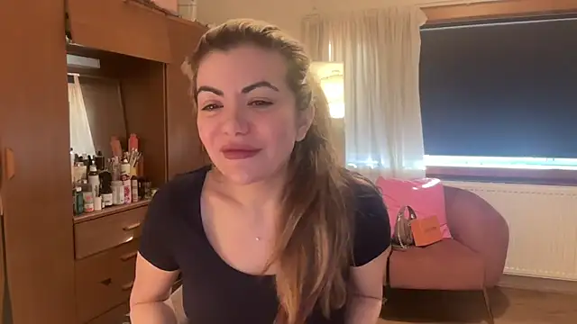 princess17 online show from March 6, 4:46 pm
