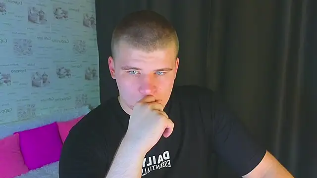 kittenmurr online show from September 23, 5:20 pm