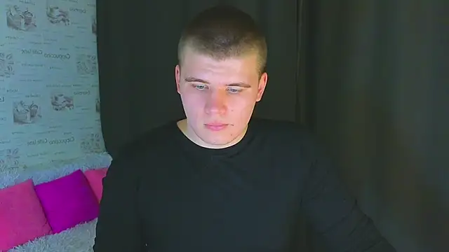 kittenmurr online show from September 27, 8:37 pm