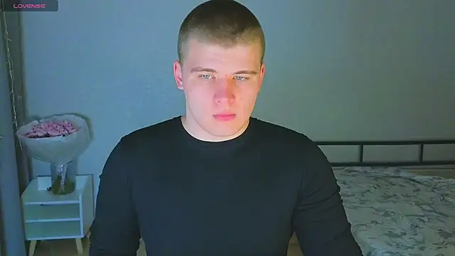 kittenmurr online show from November 3, 9:18 pm