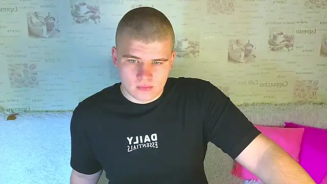 kittenmurr online show from September 18, 9:29 pm