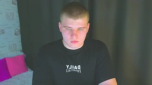 kittenmurr online show from October 8, 2:51 pm