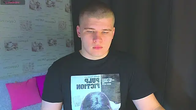 kittenmurr online show from October 12, 8:21 pm