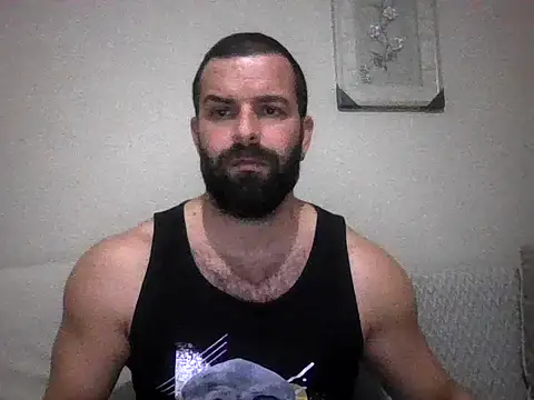 Snapshot of kean2365 chatting on February 11, 9:47 pm kean2365 online show from February 11, 9:47 pm