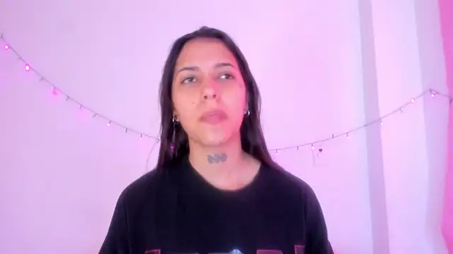 Abby roussee online show from November 15, 1:37 pm