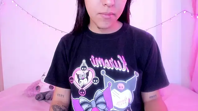 Snapshot of Abby_roussee chatting on October 2, 1:03 pm Abby roussee online show from October 2, 1:03 pm
