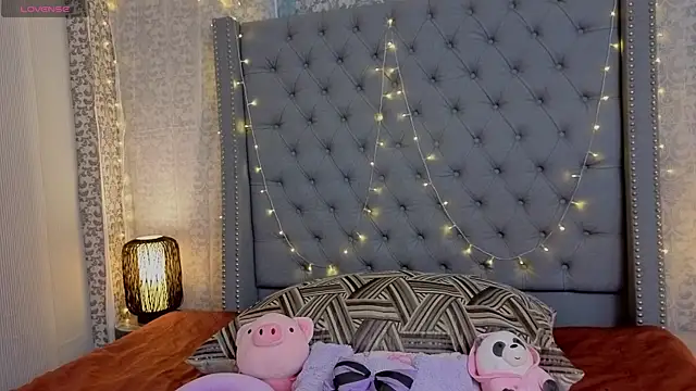 Abby roussee online show from January 10, 6:58 pm