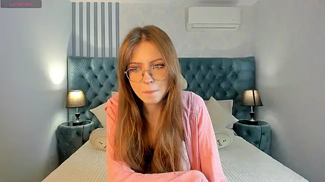 Grace blush online show from October 5, 6:59 am