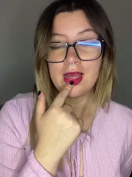 Blair Bunnyy online show from March 5, 5:15 am