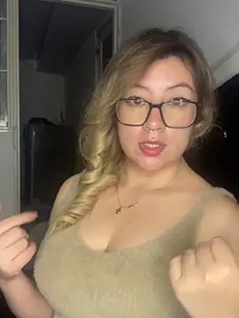 Blair Bunnyy online show from December 16, 2:38 am