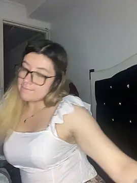 Blair Bunnyy online show from January 7, 7:02 am