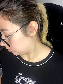 Blair Bunnyy online show from November 19, 4:01 am