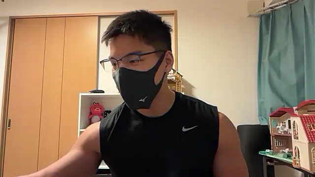 masucle216 online show from March 12, 2:43 pm