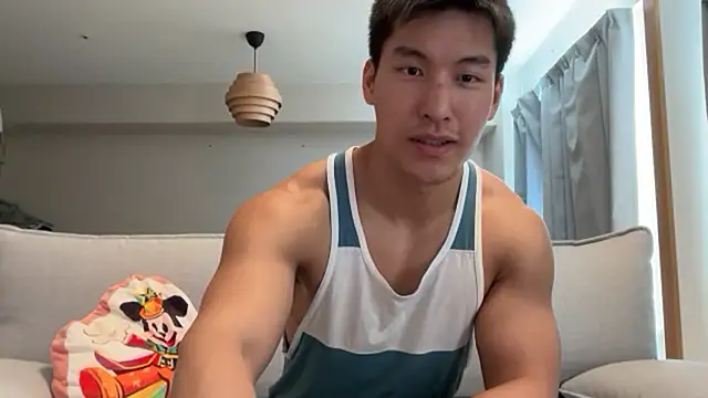 masucle216 online show from April 27, 7:17 am