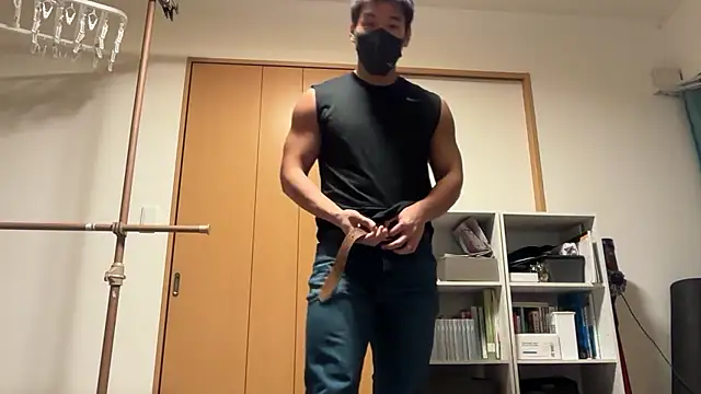 masucle216 online show from February 19, 2:47 pm