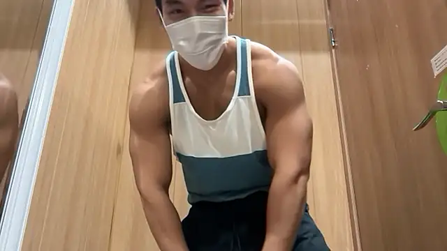 masucle216 online show from January 8, 2:45 pm