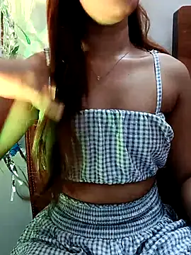 Snapshot of Cutie_Shruti chatting on September 22, 2:56 pm Cutie Shruti online show from September 22, 2:56 pm