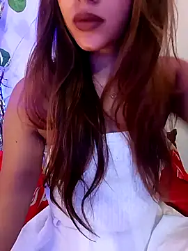 Snapshot of Cutie_Shruti chatting on September 14, 10:15 am Cutie Shruti online show from September 14, 10:15 am