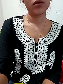 Snapshot of Cutie_Shruti chatting on September 26, 9:38 am Cutie Shruti online show from September 26, 9:38 am