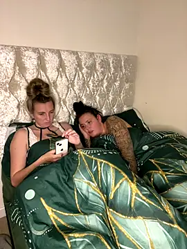 Charsworld online show from November 20, 5:46 pm