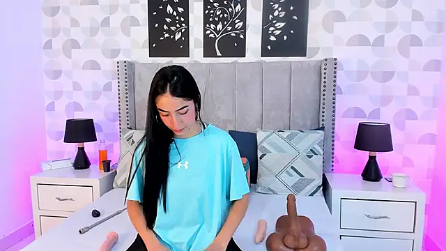 natasha moreno online show from October 11, 12:28 pm
