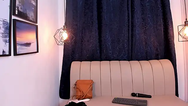 natasha moreno online show from March 25, 12:37 pm