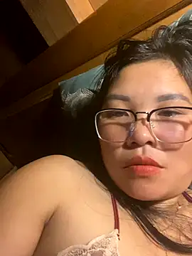 Snapshot of sexybaby_00 chatting on September 28, 12:23 pm sexybaby 00 online show from September 28, 12:23 pm