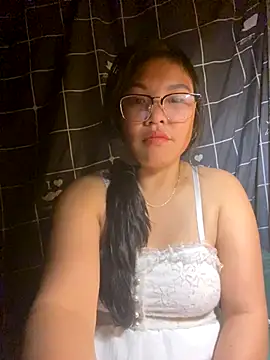 Snapshot of sexybaby_00 chatting on October 11, 3:46 pm sexybaby 00 online show from October 11, 3:46 pm