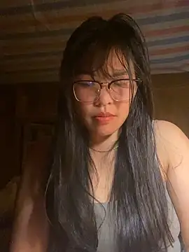 Snapshot of sexybaby_00 chatting on October 7, 2:18 pm sexybaby 00 online show from October 7, 2:18 pm