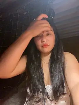 Snapshot of sexybaby_00 chatting on September 15, 1:33 pm sexybaby 00 online show from September 15, 1:33 pm