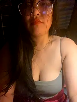 Snapshot of sexybaby_00 chatting on September 13, 8:42 pm sexybaby 00 online show from September 13, 8:42 pm
