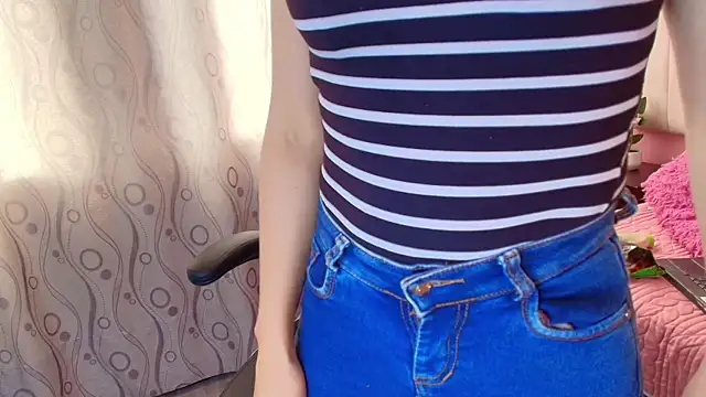 DarlingDuchess  online show from October 7, 3:46 pm