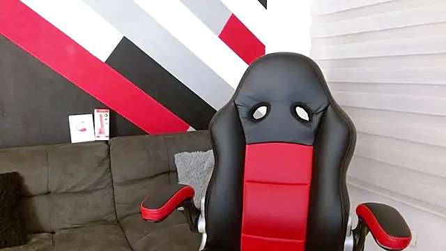 Snapshot of NatiHoran chatting on October 30, 11:56 pm NatiHoran online show from October 30, 11:56 pm