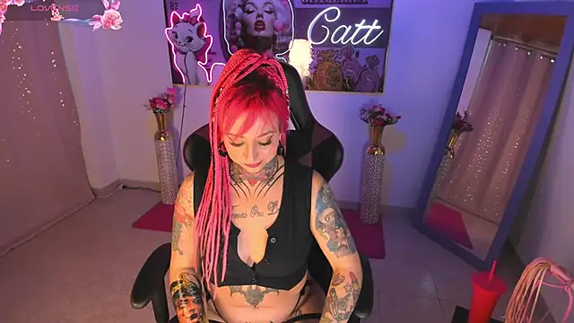 Snapshot of catt_monroe chatting on September 23, 2:13 pm catt monroe online show from September 23, 2:13 pm