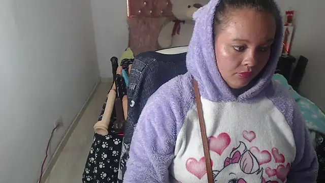 patty squirt  online show from November 4, 2:59 am