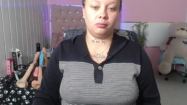 patty squirt  online show from September 16, 2:56 am