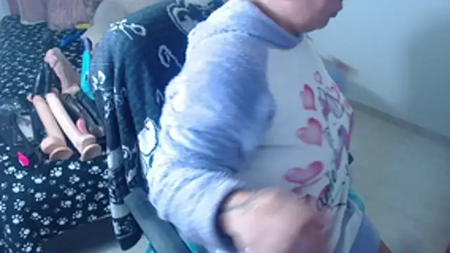 patty squirt  online show from January 14, 2:26 am