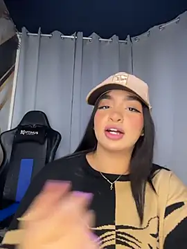 jenn fit online show from February 7, 5:15 am