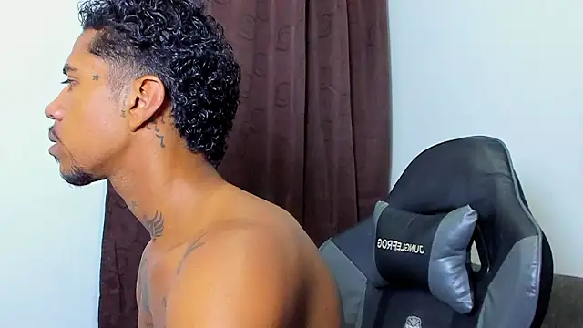 violet and myers online show from March 10, 2:43 pm