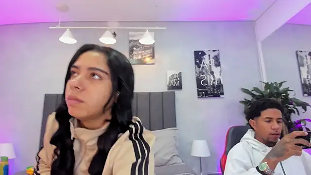 violet and myers online show from November 12, 11:14 am