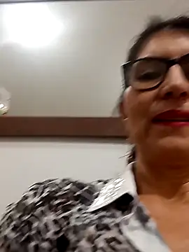 swity foster online show from December 5, 3:21 pm