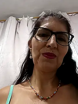 swity foster online show from October 31, 9:28 am