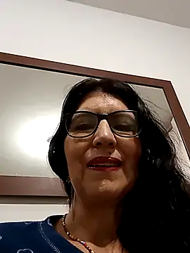 swity foster online show from October 16, 8:33 am