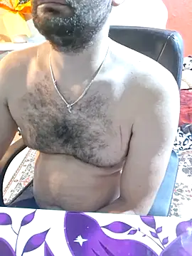 qSensi online show from December 18, 2:16 am