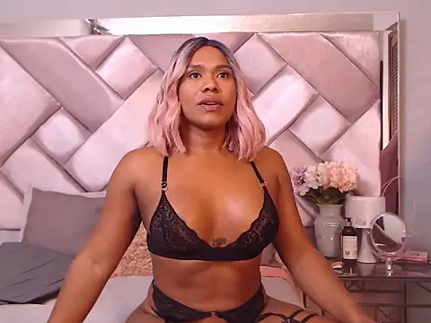 Snapshot of Ashleyroberst chatting on November 7, 10:09 am Ashleyroberst online show from November 7, 10:09 am