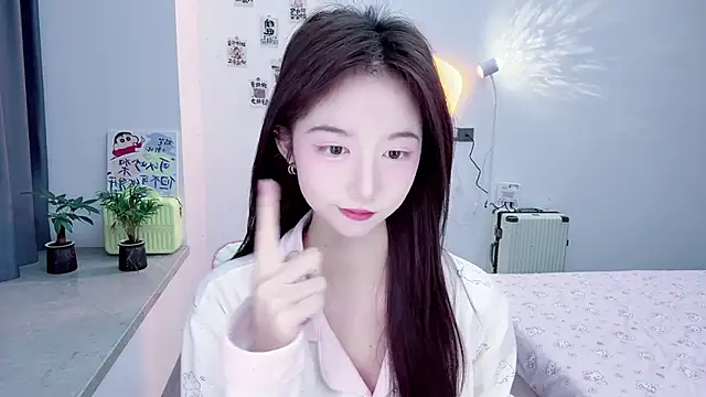 Snapshot of suger-TT chatting on November 29, 12:49 pm suger-TT online show from November 29, 12:49 pm