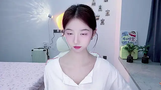 Snapshot of suger-TT chatting on November 27, 11:43 am suger-TT online show from November 27, 11:43 am