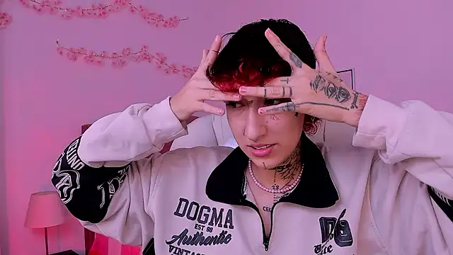 Luci Rose online show from February 23, 1:23 pm